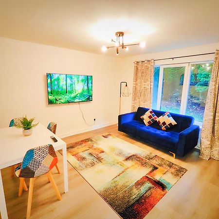 La Casita, Quarry - 2 Bedroom Entire Apartment With Free Parking Glasgow Exterior photo