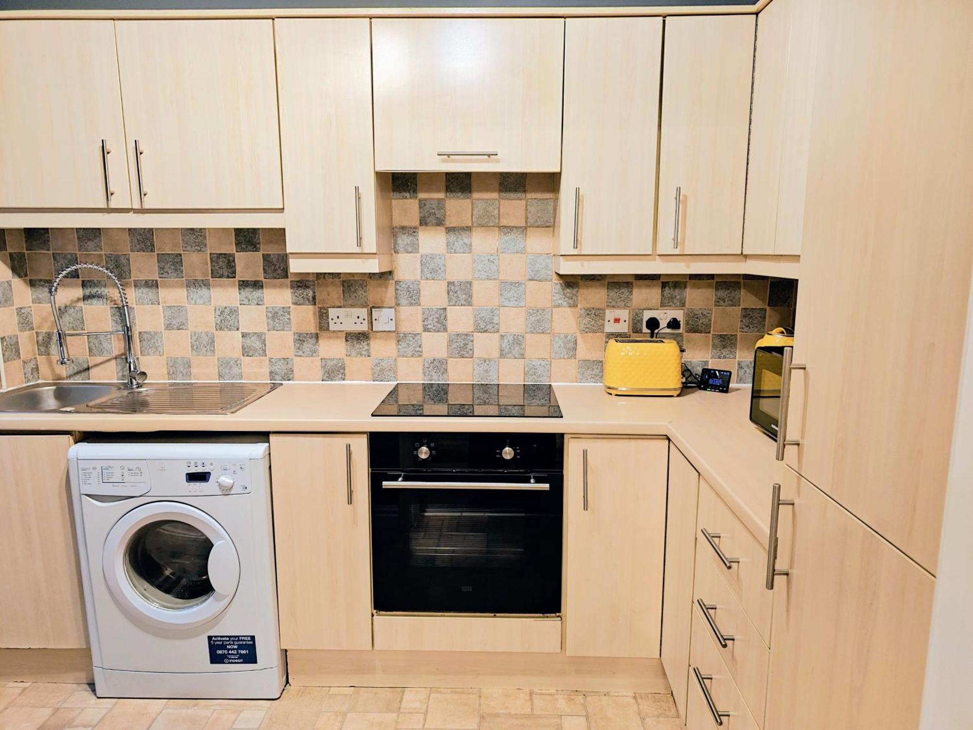 La Casita, Quarry - 2 Bedroom Entire Apartment With Free Parking Glasgow Exterior photo